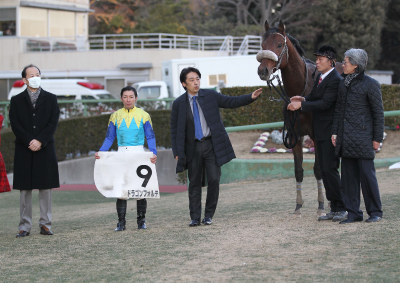 �h���S���t�H���e