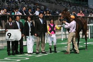 �X�g�����O�K���[�_